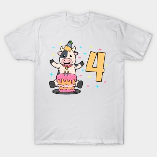 I am 4 with cow - kids birthday 4 years old T-Shirt